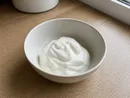 Plain Greek yogurt, 2–5% fat